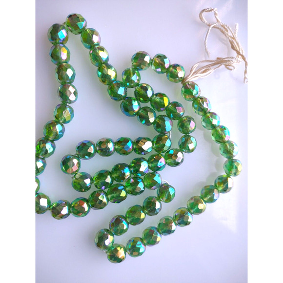 60 Vintage Green Glass Aurora Borealis Retro Beads Jewelry Crafts NOS 8mm German - Picture 4 of 5